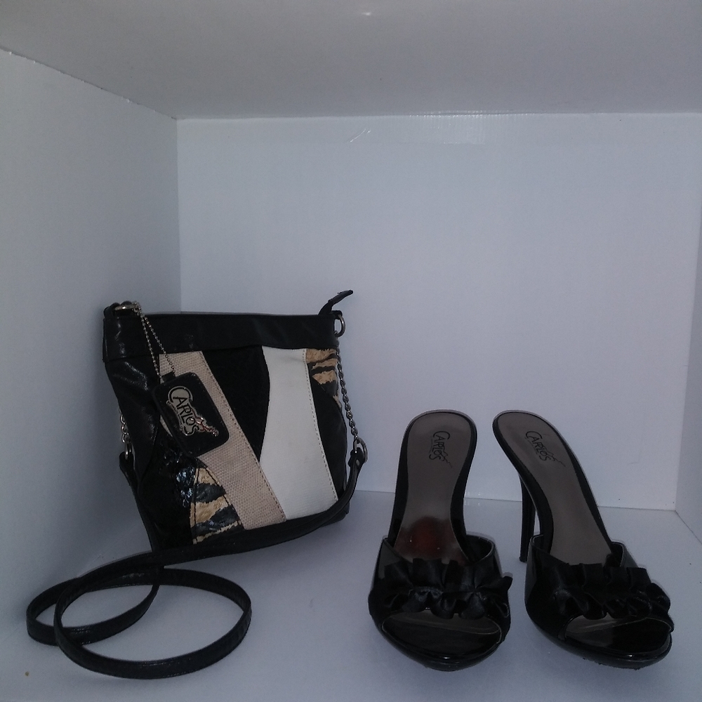Carlos Santana Black Ruffle Open Toe Mule Heels